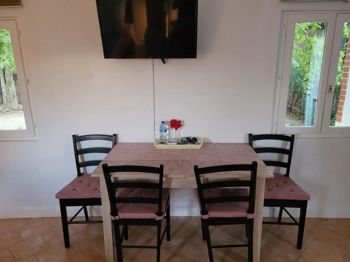 Domaine De La Mayonnette Apartment
